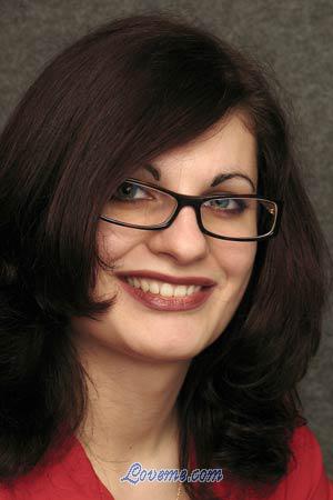 70025 - Irina Edad: 26 - Ucrania