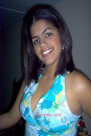 72096 - Joyce Edad: 23 - Colombia