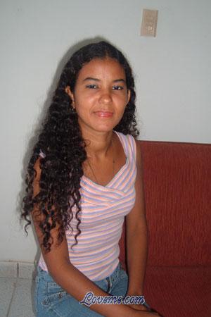 74647 - Indira Edad: 33 - Colombia