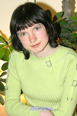 75080 - Irina Edad: 26 - Ucrania