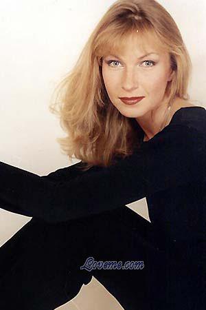 77494 - Nadezhda Edad: 41 - Russia