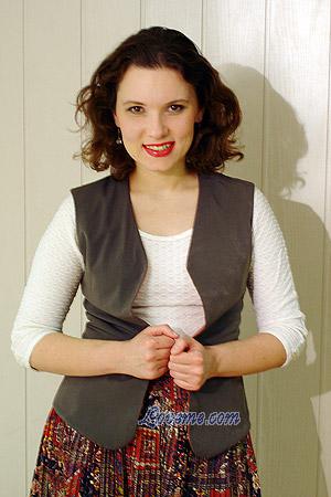 83811 - Elena Edad: 42 - Rusia