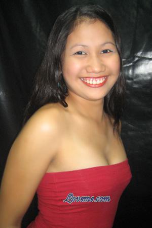 84048 - Honeylyn Edad: 21 - Filipinas