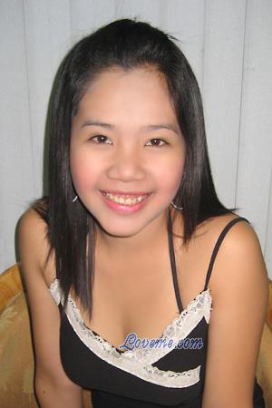 89414 - Stephanie Edad: 25 - Filipinas