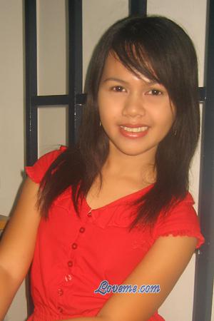 89789 - Janice Edad: 25 - Filipinas