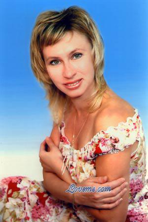 90494 - Natalia Edad: 34 - Russia