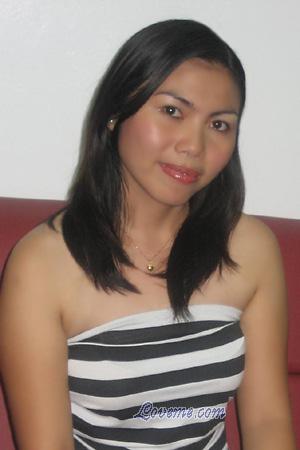 90588 - Ginamel Edad: 24 - Filipinas