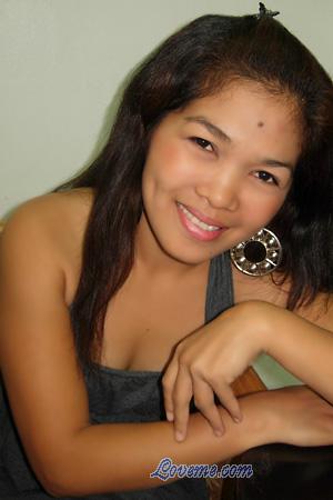 92368 - Rosbec Edad: 34 - Filipinas