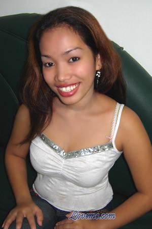 92657 - Rosemarie Edad: 22 - Filipinas