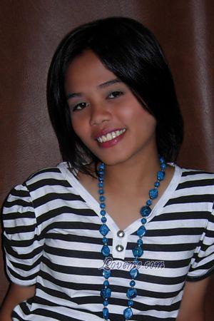 95404 - Giljanine Edad: 20 - Filipinas
